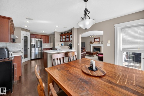4207 157 Avenue Nw, Edmonton, AB 