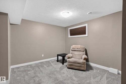4207 157 Avenue Nw, Edmonton, AB 