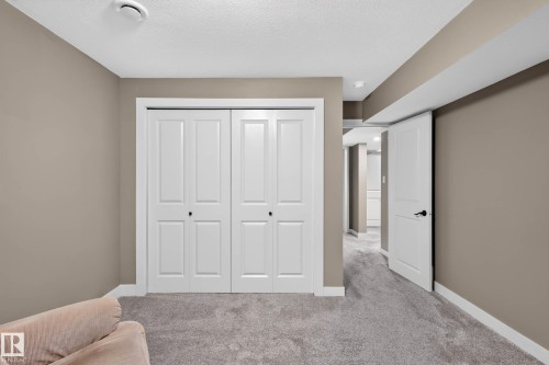 4207 157 Avenue Nw, Edmonton, AB 