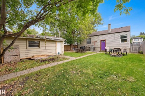 10670 61 Avenue Nw, Edmonton, AB 