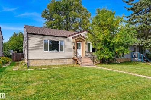 10670 61 Avenue Nw, Edmonton, AB 