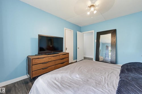 10670 61 Avenue Nw, Edmonton, AB 