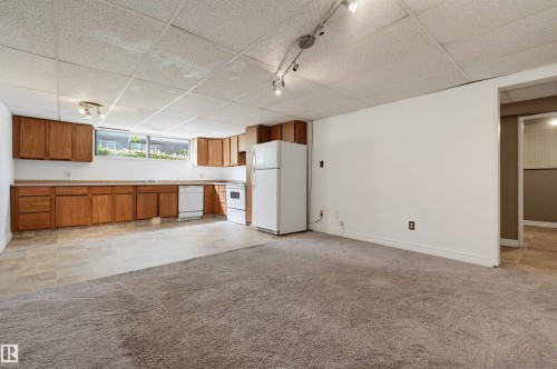 10670 61 Avenue Nw, Edmonton, AB 