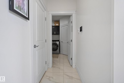 2530 Amerongen Crescent Sw, Edmonton, AB 