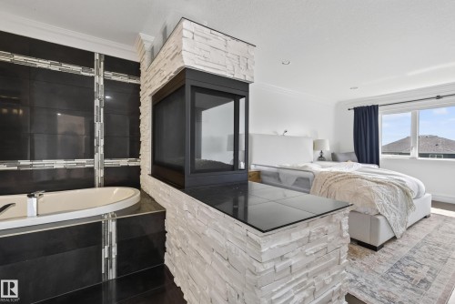 2530 Amerongen Crescent Sw, Edmonton, AB 