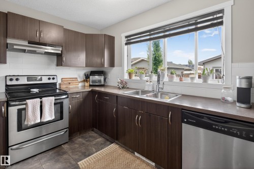 3611 12 Street Nw, Edmonton, AB 