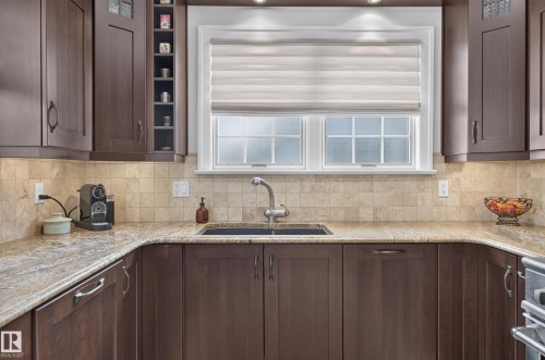 10990 123 Street Nw, Edmonton, AB 