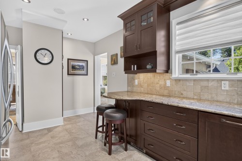 10990 123 Street Nw, Edmonton, AB 