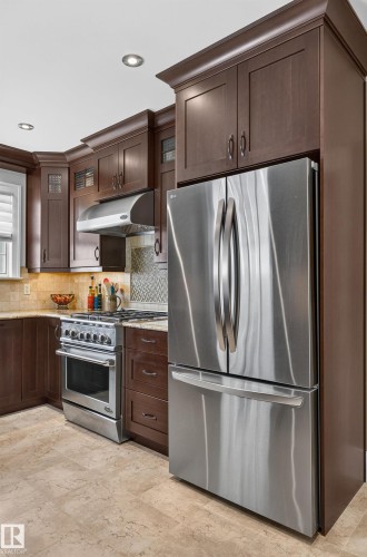 10990 123 Street Nw, Edmonton, AB 