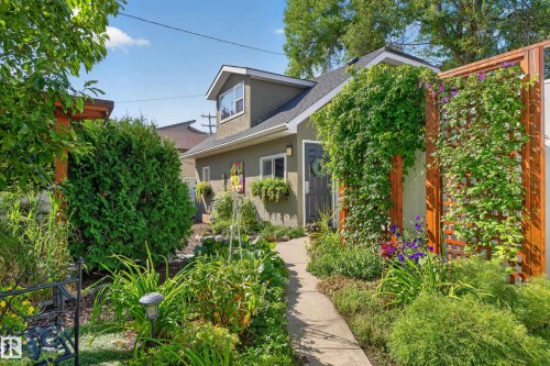 10990 123 Street Nw, Edmonton, AB 