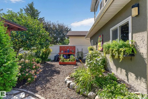 10990 123 Street Nw, Edmonton, AB 