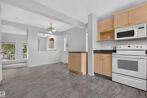 9110 Scott Crescent Nw, Edmonton, AB 