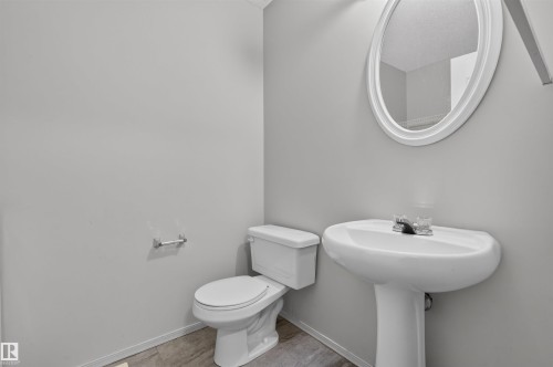 9110 Scott Crescent Nw, Edmonton, AB 