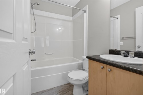 9110 Scott Crescent Nw, Edmonton, AB 