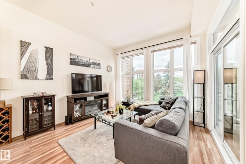 #303 10531 117 St Nw, Edmonton, AB 