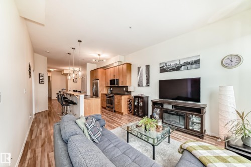 #303 10531 117 St Nw, Edmonton, AB 