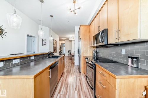 #303 10531 117 St Nw, Edmonton, AB 