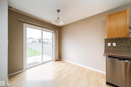 1679 Melrose Place Sw, Edmonton, AB 