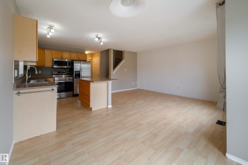 1679 Melrose Place Sw, Edmonton, AB 