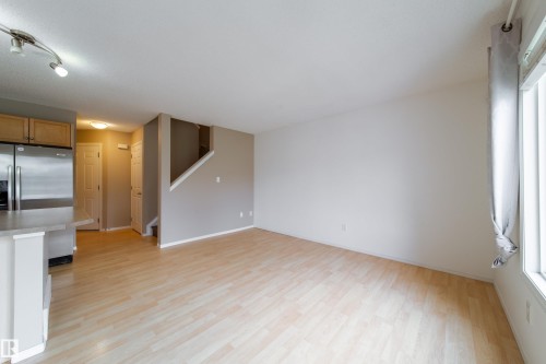 1679 Melrose Place Sw, Edmonton, AB 