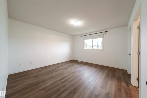 1679 Melrose Place Sw, Edmonton, AB 