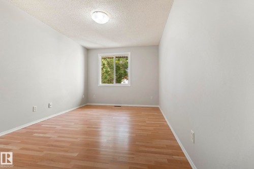 6533 180 Street Nw, Edmonton, AB - Indoor Photo Showing Other Room