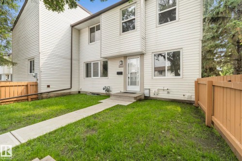 6533 180 Street Nw, Edmonton, AB - Outdoor