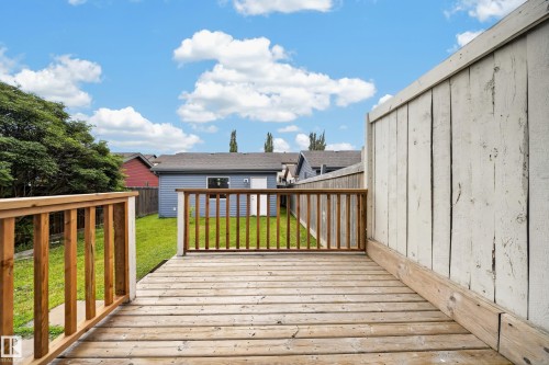 2115 32 Street Nw, Edmonton, AB 