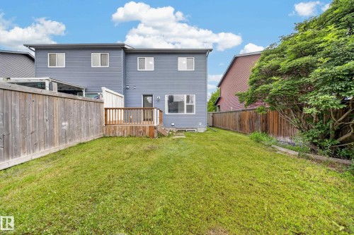 2115 32 Street Nw, Edmonton, AB 