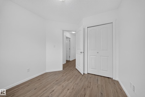 2115 32 Street Nw, Edmonton, AB 
