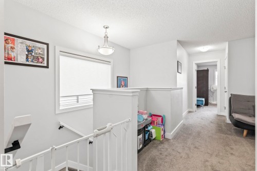 1711 27 Street Nw, Edmonton, AB 