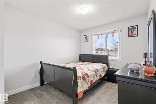 1711 27 Street Nw, Edmonton, AB 