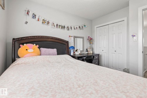 1711 27 Street Nw, Edmonton, AB 