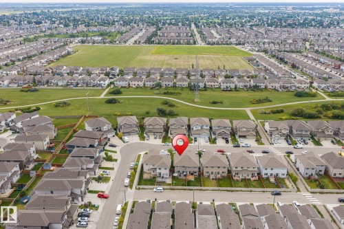 1711 27 Street Nw, Edmonton, AB 