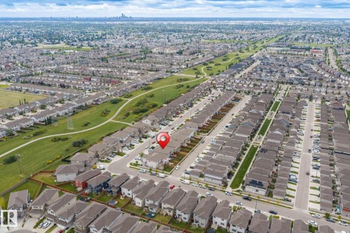 1711 27 Street Nw, Edmonton, AB 