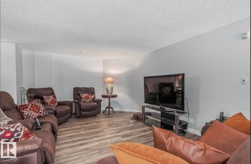 #108 10108 125 St Nw, Edmonton, AB 