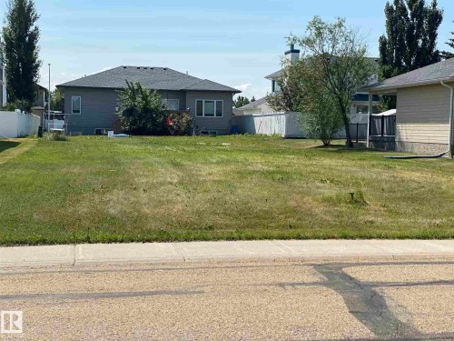 4305 60 Avenue, Vegreville, AB 