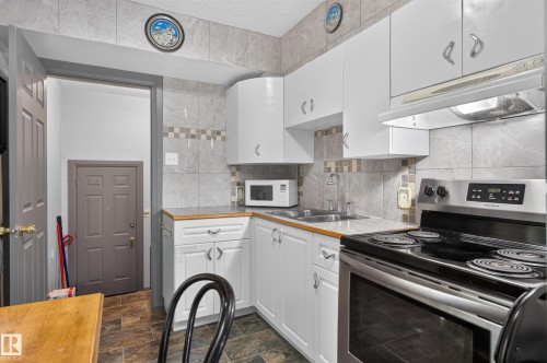 9317 112 Avenue Nw, Edmonton, AB 