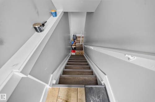Additional content - 6904 18 Avenue Sw, Edmonton, AB 