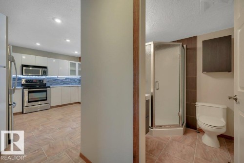 17927 92A Street Nw, Edmonton, AB 