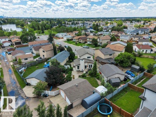 17927 92A Street Nw, Edmonton, AB 