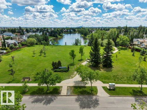 17927 92A Street Nw, Edmonton, AB 