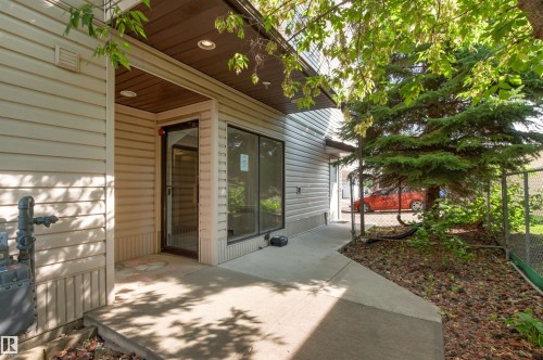 #301 9505 77 Av Nw, Edmonton, AB 