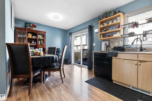 #36 2503 24 St Nw, Edmonton, AB - Indoor Photo Showing Dining Room