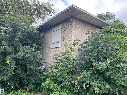 10209 92 Street Nw, Edmonton, AB 