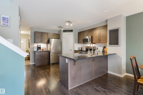 5228 20 Avenue Sw, Edmonton, AB 