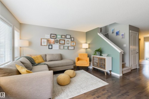 5228 20 Avenue Sw, Edmonton, AB 