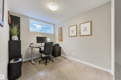 5228 20 Avenue Sw, Edmonton, AB 