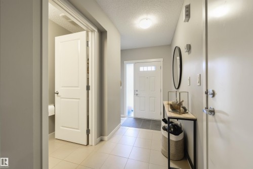 5228 20 Avenue Sw, Edmonton, AB 