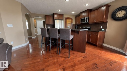 14504 141 Street Nw, Edmonton, AB 
